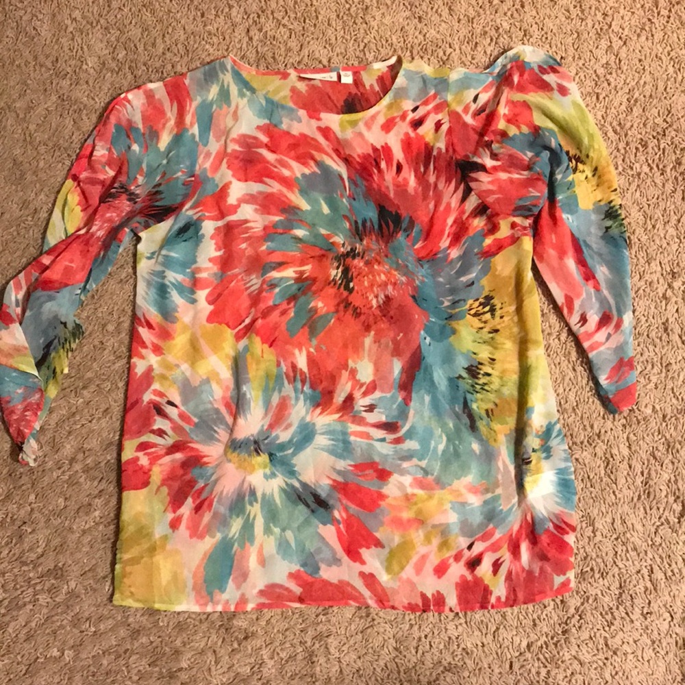 Beautiful multi color shirt